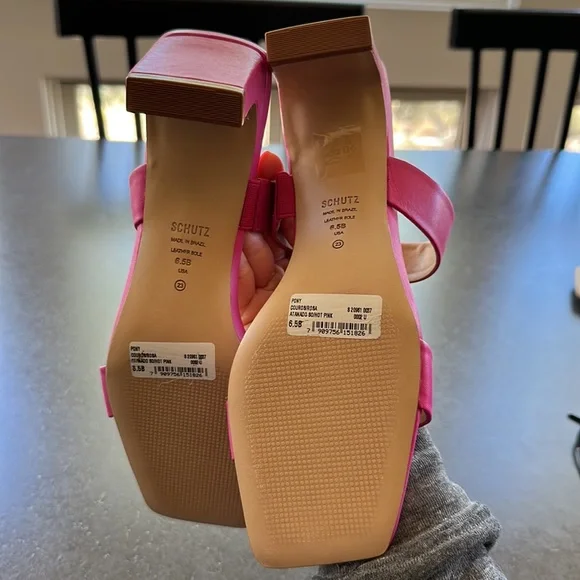 NWT Schutz pink heels. Size 6.5. New with tags. - Picture 8 of 8